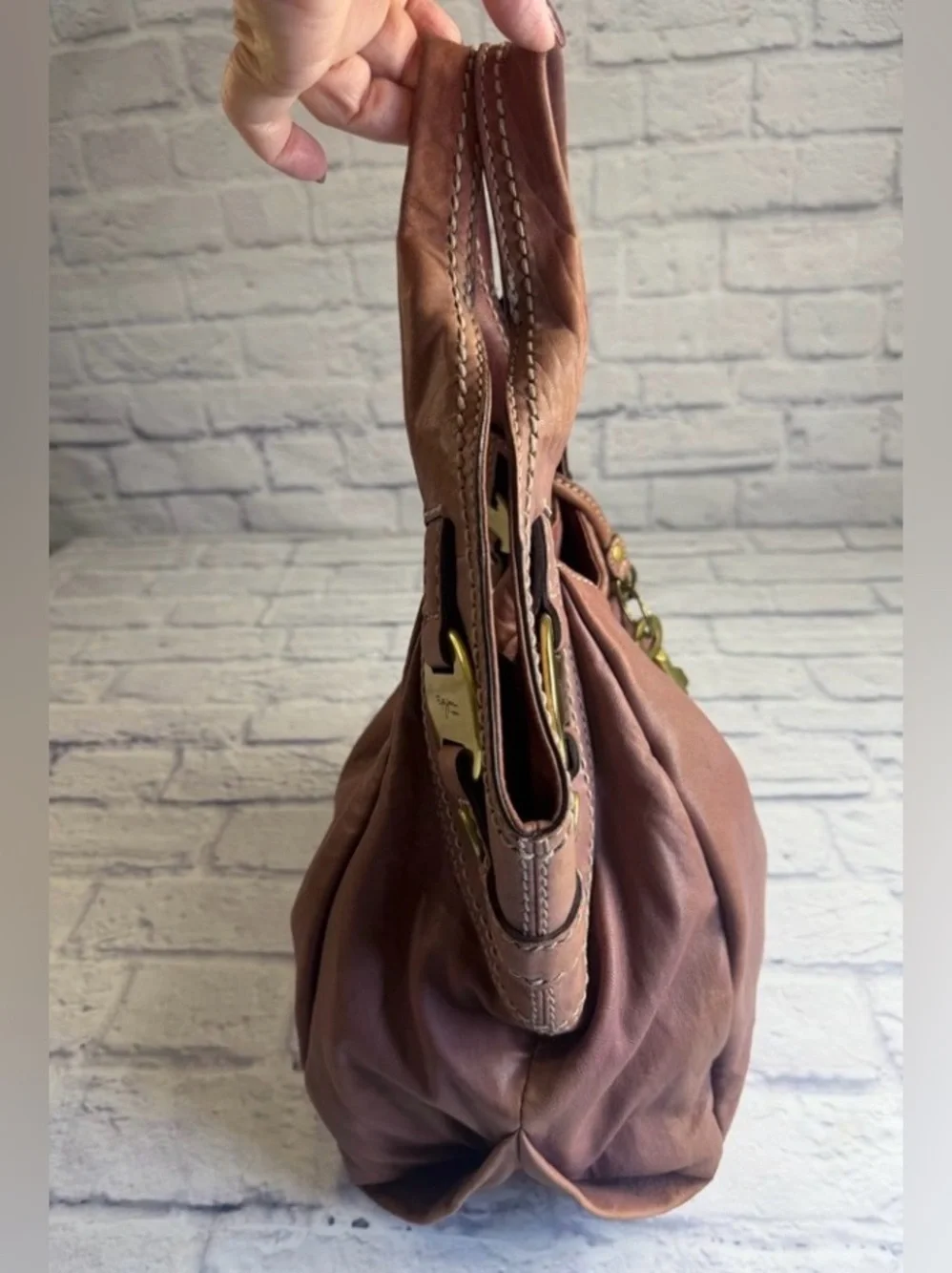 Vintage Fossil Fifty-Four “Blake”Mauve Leather Hobo Bag with Brass Key Charm